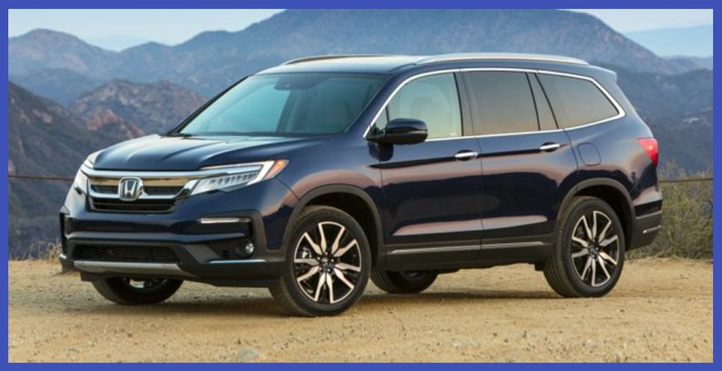 2020 Honda Pilot SUV EX FWD in front of mountains_res.jpg