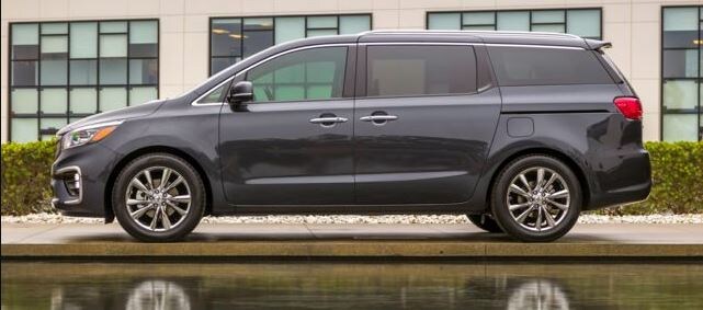 2019 Kia Sedona van.JPG