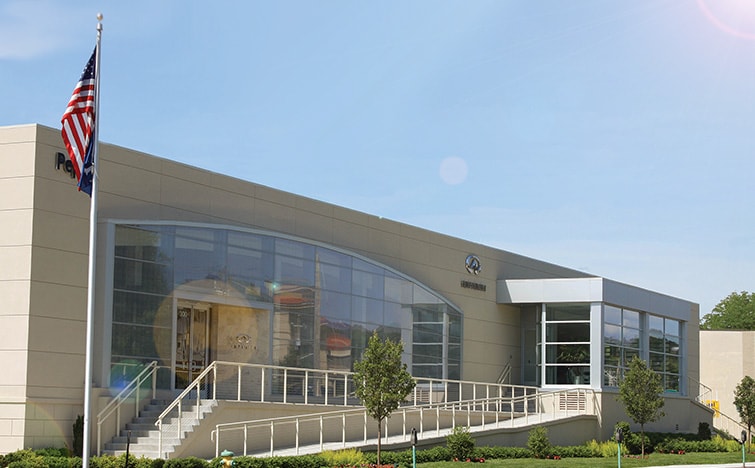 Infiniti_dealership_755x468.jpg