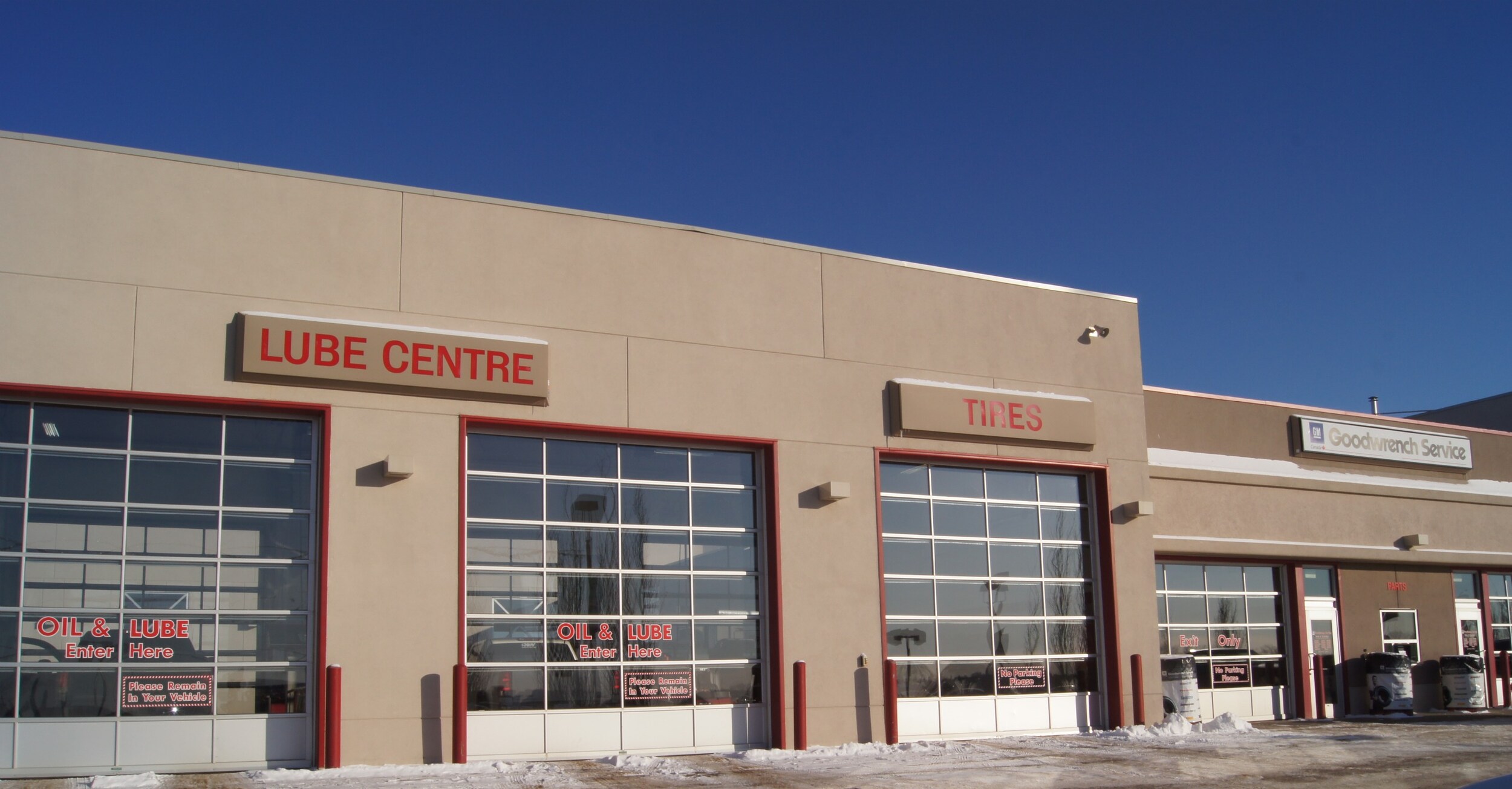 lube center crop.jpg