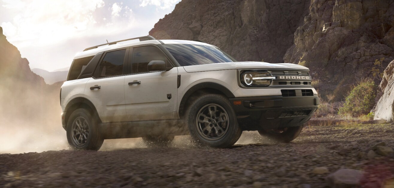 2022 Ford Bronco Sport.PNG 2022 Ford Bronco Driving Through Desert