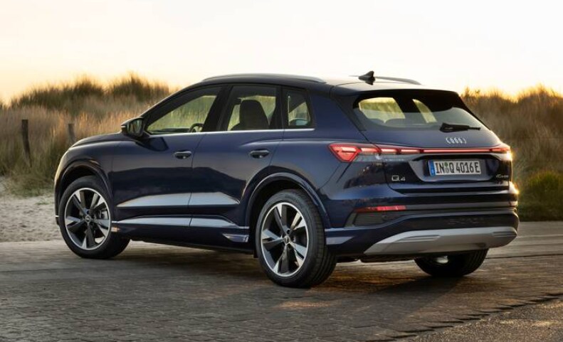 Audi Q4 Etron side view.PNG side-view-of-2022-audi-q4-e-tron-at sunset