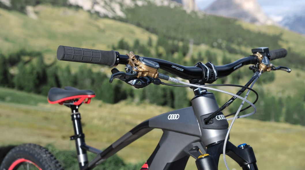 Bike%20still.png