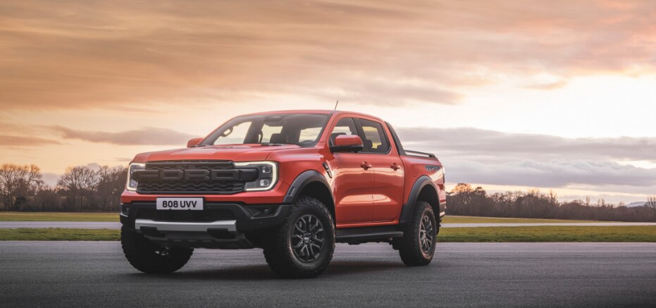 Ford Ranger Raptor 2.PNG 2023-ford-ranger-raptor-parked-on-air-strip
