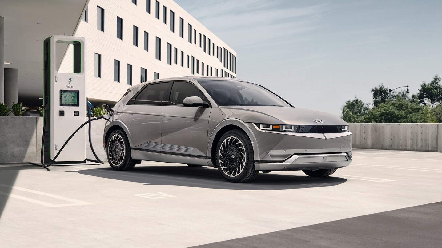 2022-Hyundai-Ioniq-5.png A gray 2022 Hyundai Ioniq 5 sits parked at a charging station