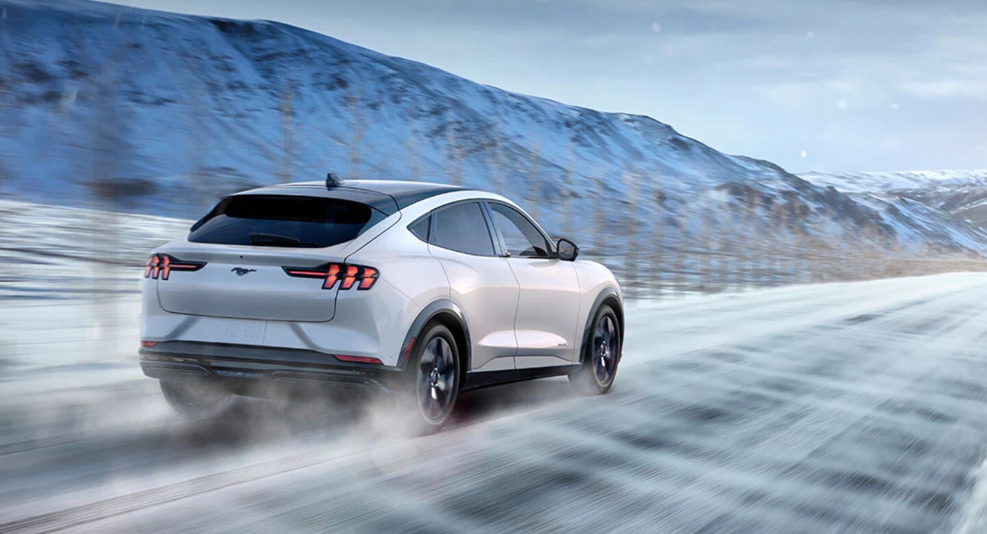 2021 Ford Mustang Mach-E AWD Driving in the Snow