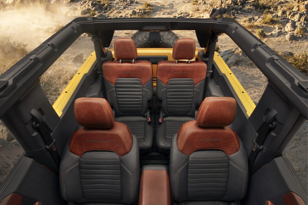 2021-ford-bronco-21.jpg interior of the all new Ford Bronco