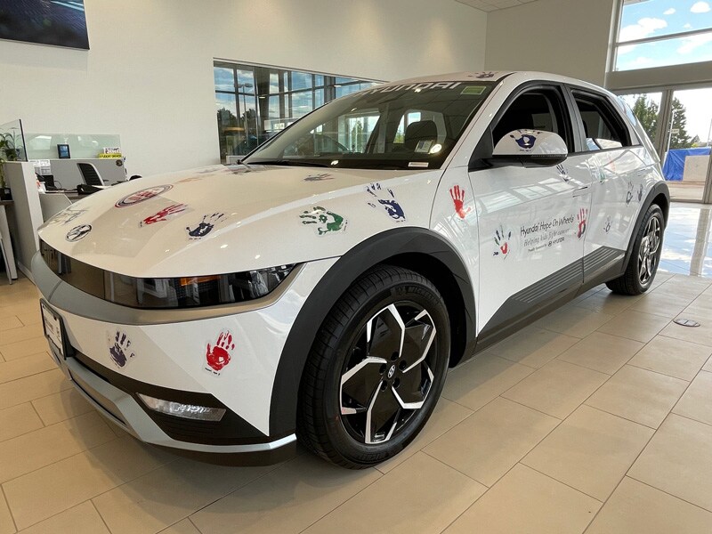 Hope-on-Wheels-car-opt.jpg