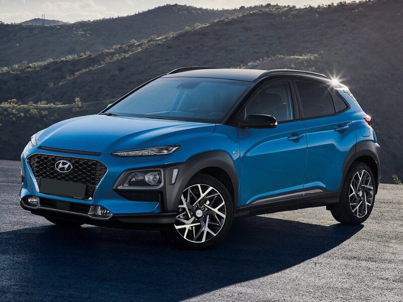 2020 Hyundai Kona duo tone blue black exterior hybrid model