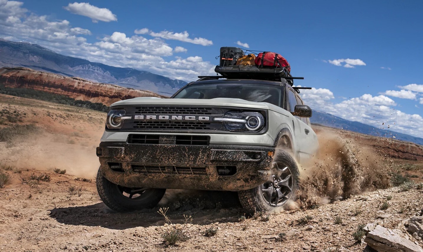 2021-ford-bronco-sport-02.jpg A Ford Bronco Sport driving in desert sand