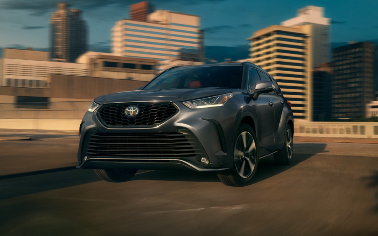2022 Toyota Highlander Front 2022 Toyota Highlander Front