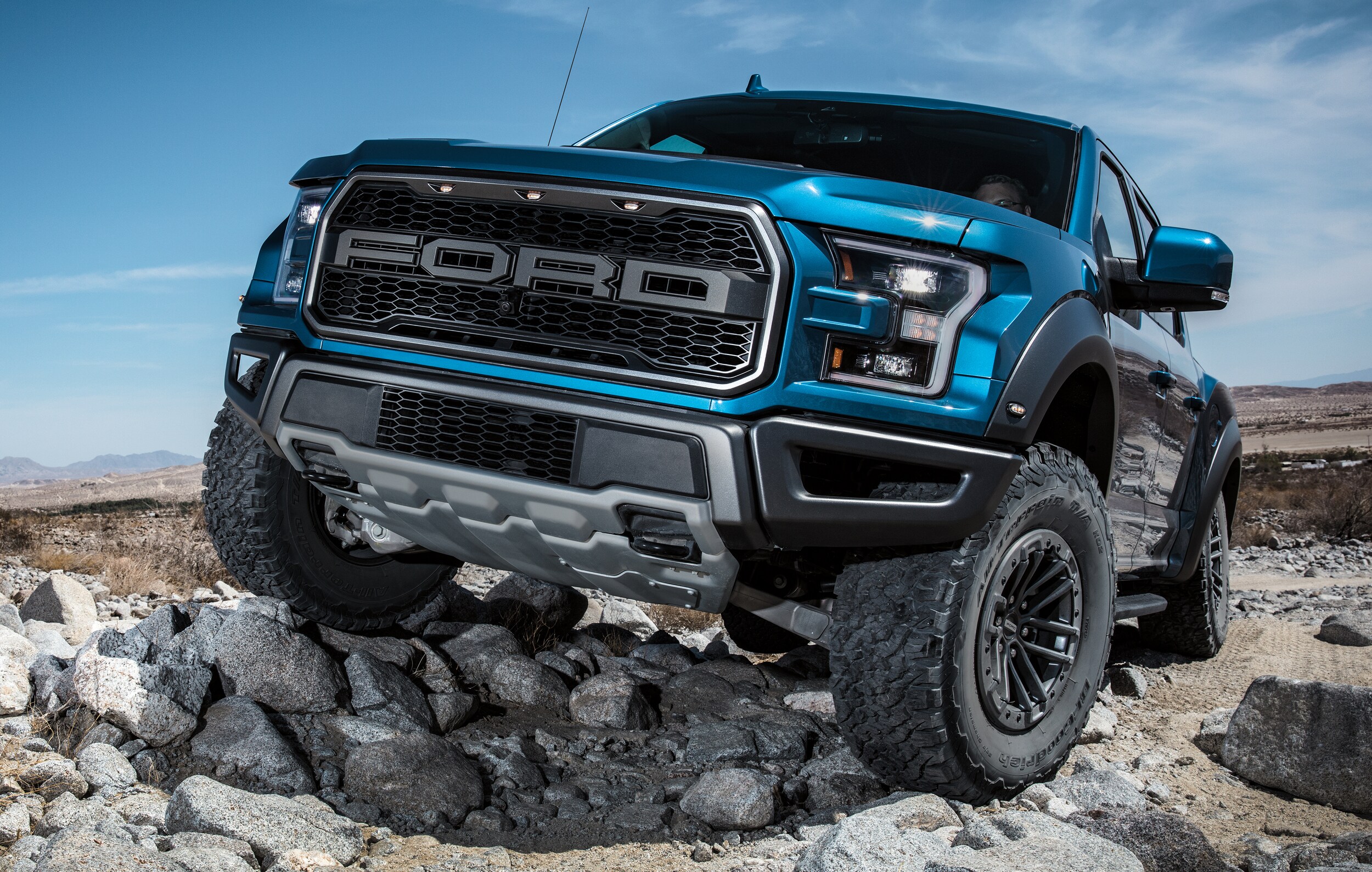 2020 Ford F-150 (3).jpeg