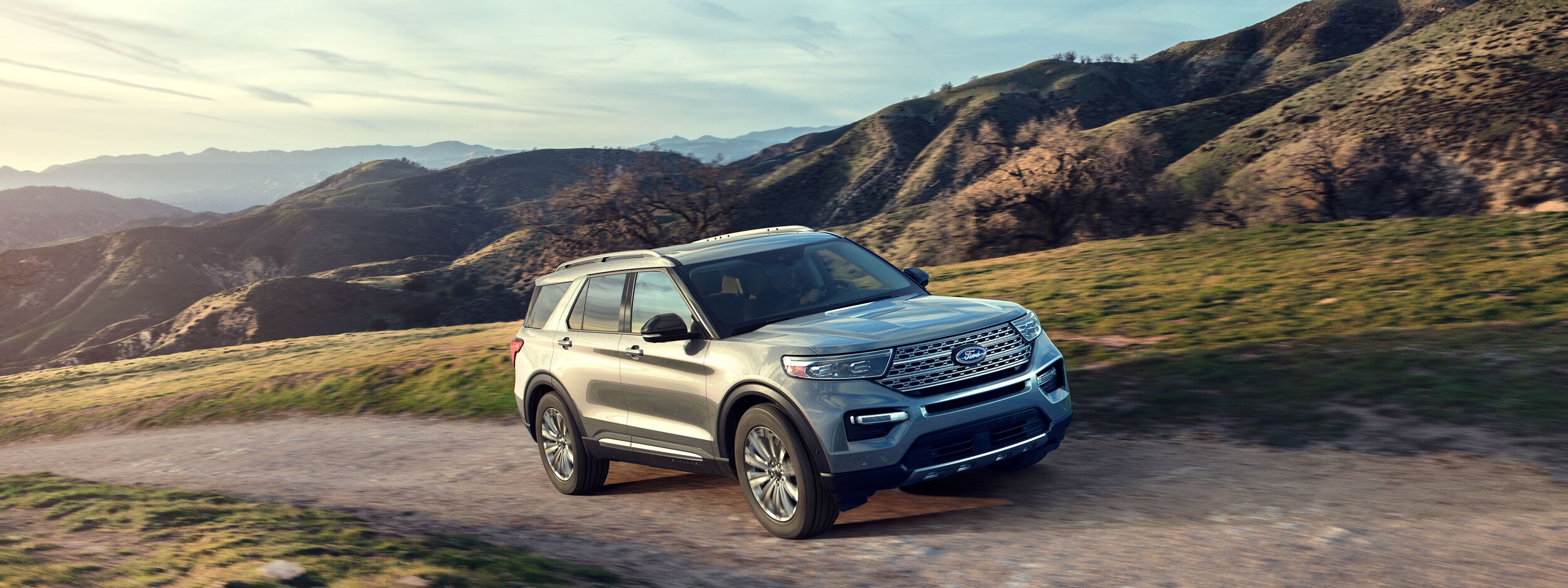 2020 Ford Explorer (1).jpeg
