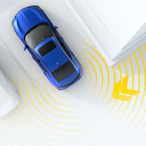 Rear Cross Traffic Monitor*