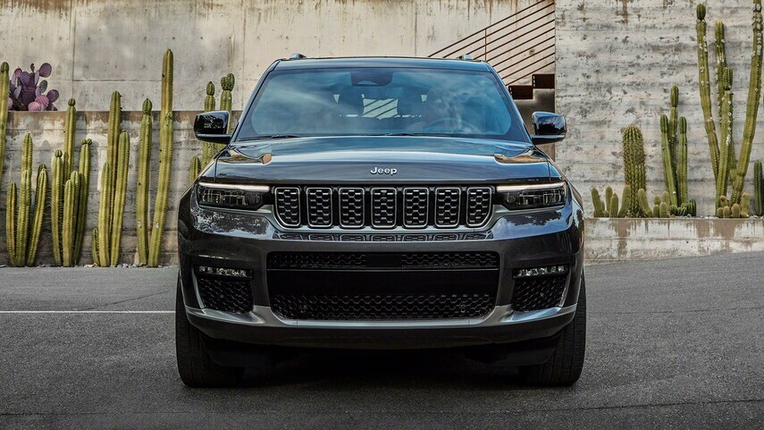 2022-JeepGrandCherokee7.jpg