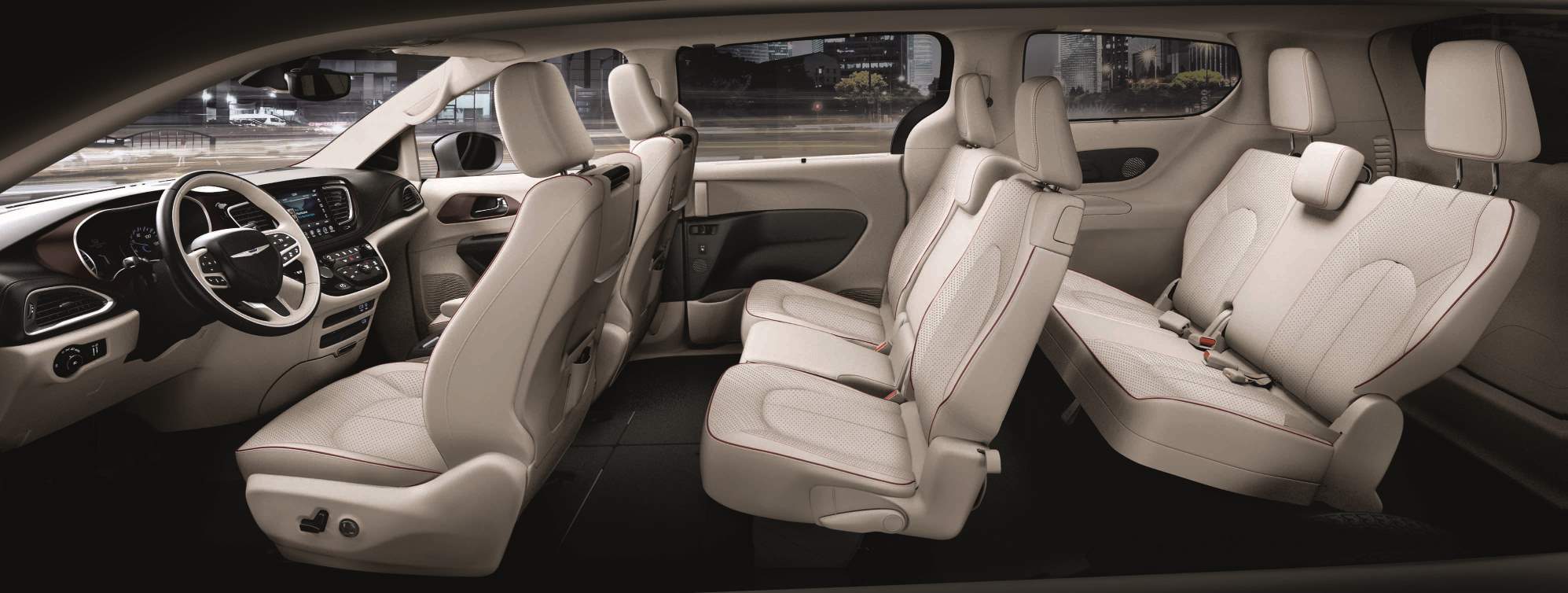 2020 Chrysler Pacifica Interior 5.jpg