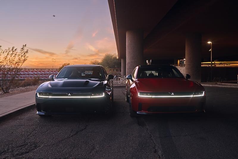 dodge%20daytona%20charger%20ev%20DG025_134CH96gr3dpu1o6dlku0r6n8teapco__mid.jpeg