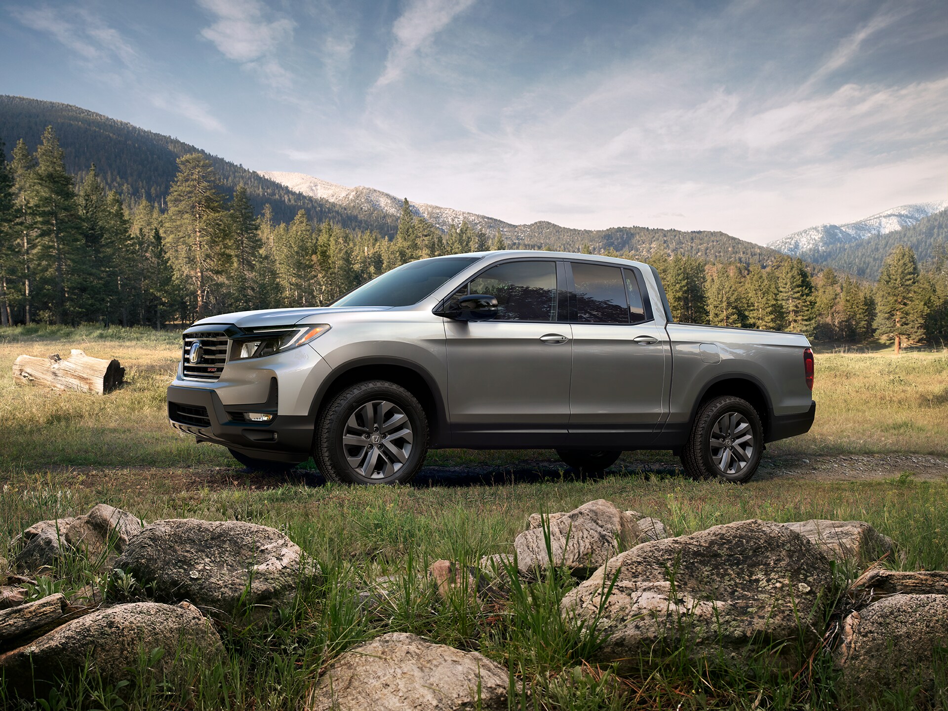 2021HondaRidgelineExterior.png