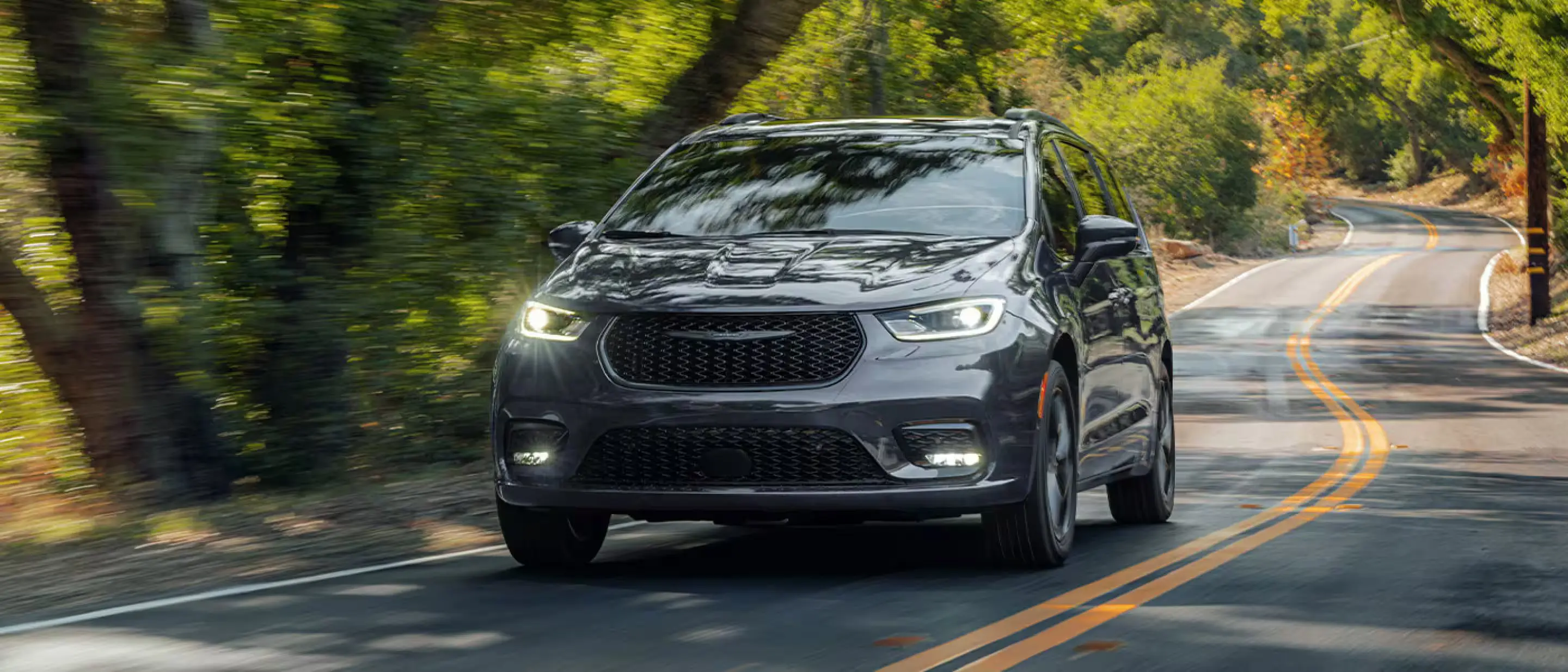 2026 Chrysler Pacifica exterior with updated styling