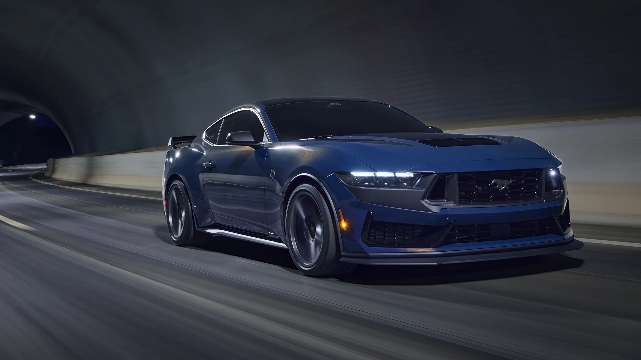 2025%20ford%20mustang%20hero.png