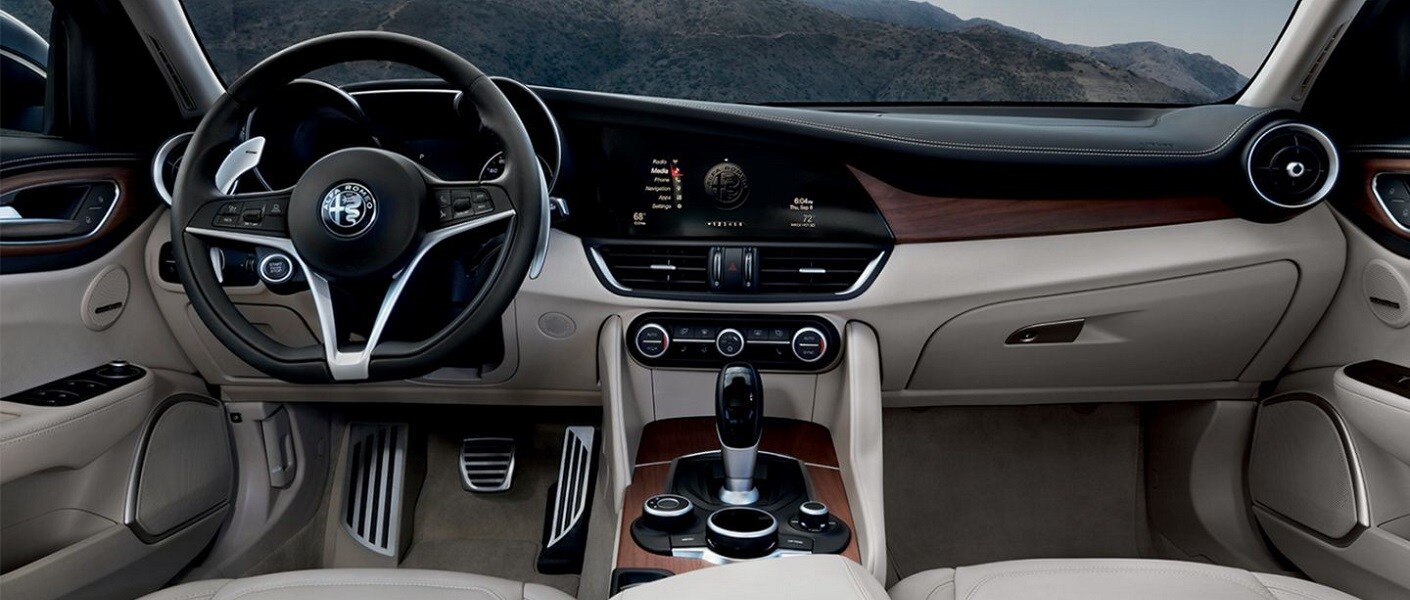 Alfa Romeo Giulia Interior