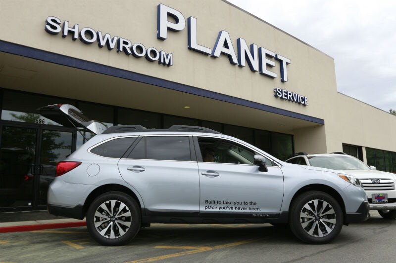 2016 Subaru Outback.jpg