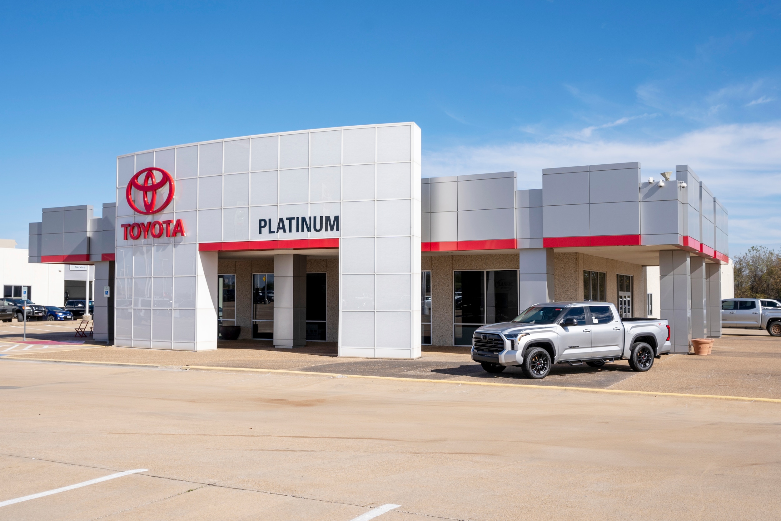 Toyota Service, Preventative Maintenance & Repair Near Sherman, Paris