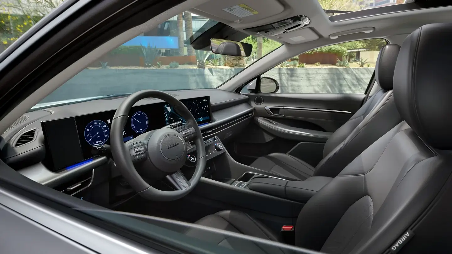 Black leather seating in the Hyundai Sonata Limited Hybrid interior