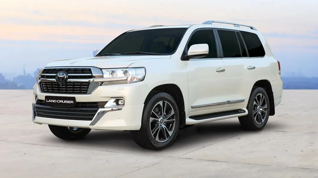 Previous-generation Toyota Land Cruiser 200 Series with the 5.7-liter V8, sold in the United States through 2021