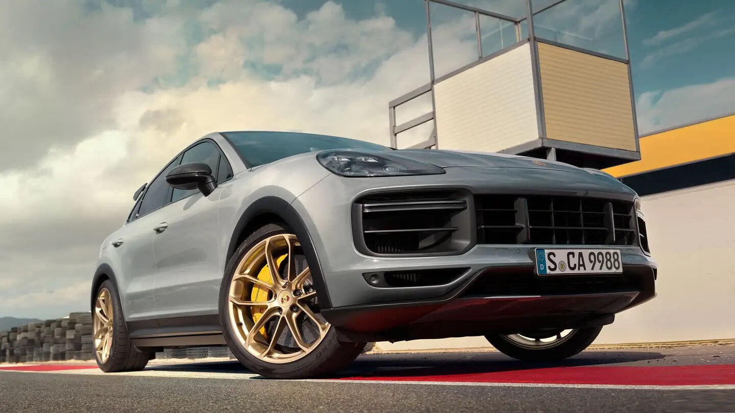 2023 Porsche Cayenne SUV Exterior