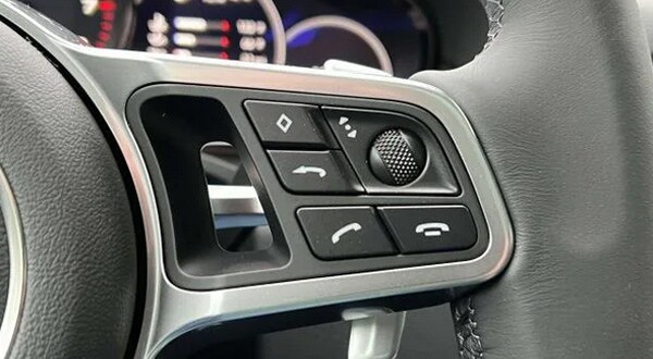Porsche Communication Management