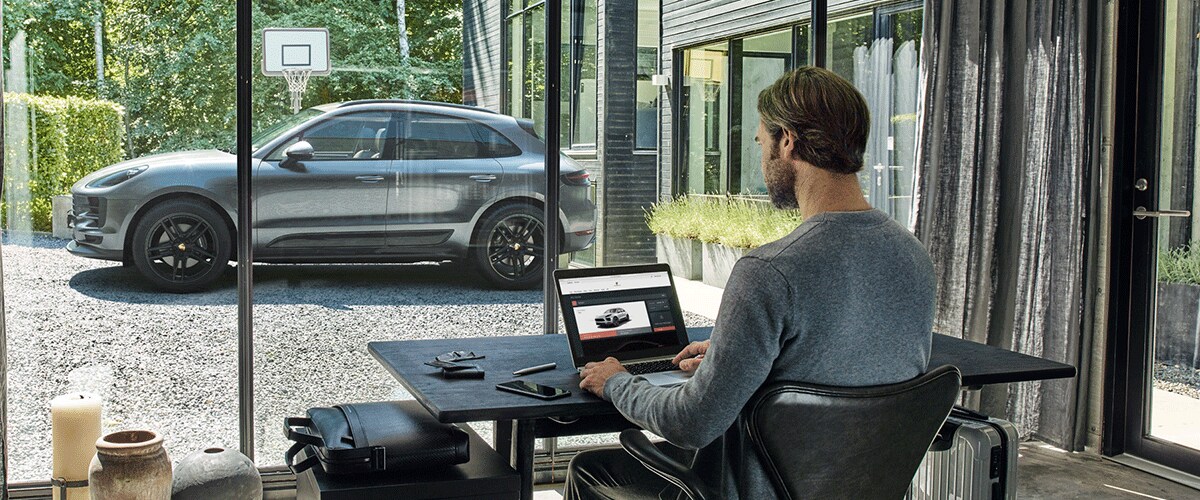 Porsche-Virtual-Showroom-bottom-hero.gif