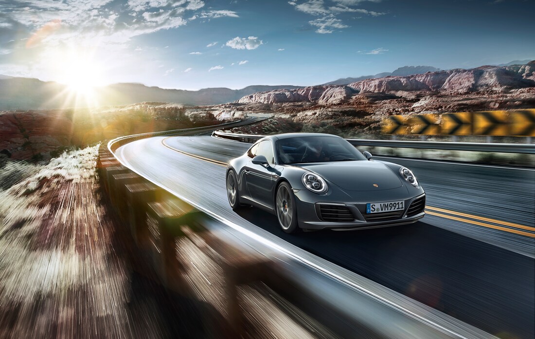 2022-Porsche-911-Carrera-Coupe-L04.png