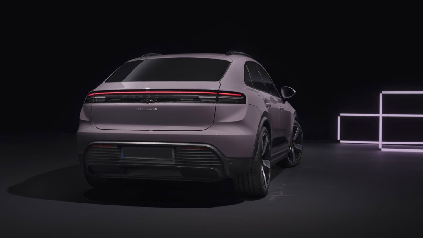 Porsche Macan Backview