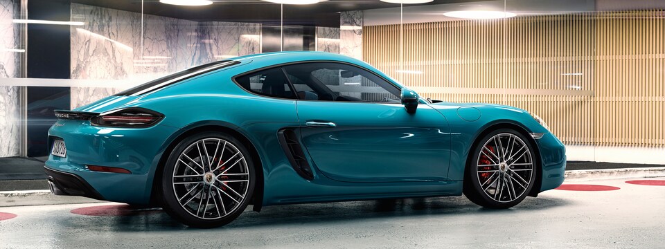 2021 Porsche 718 Cayman S