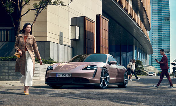 Porsche-CPO.jpg Porsche Taycan