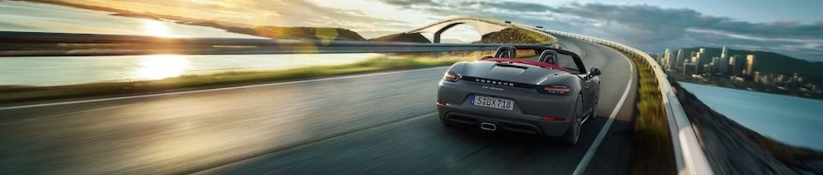 2019-Porsche-718-Boxster-Convertible-L02 (1).jpeg