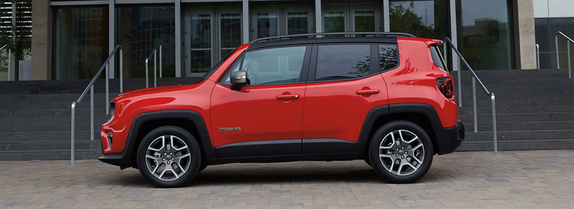 2021 Jeep Renegade Hero.png