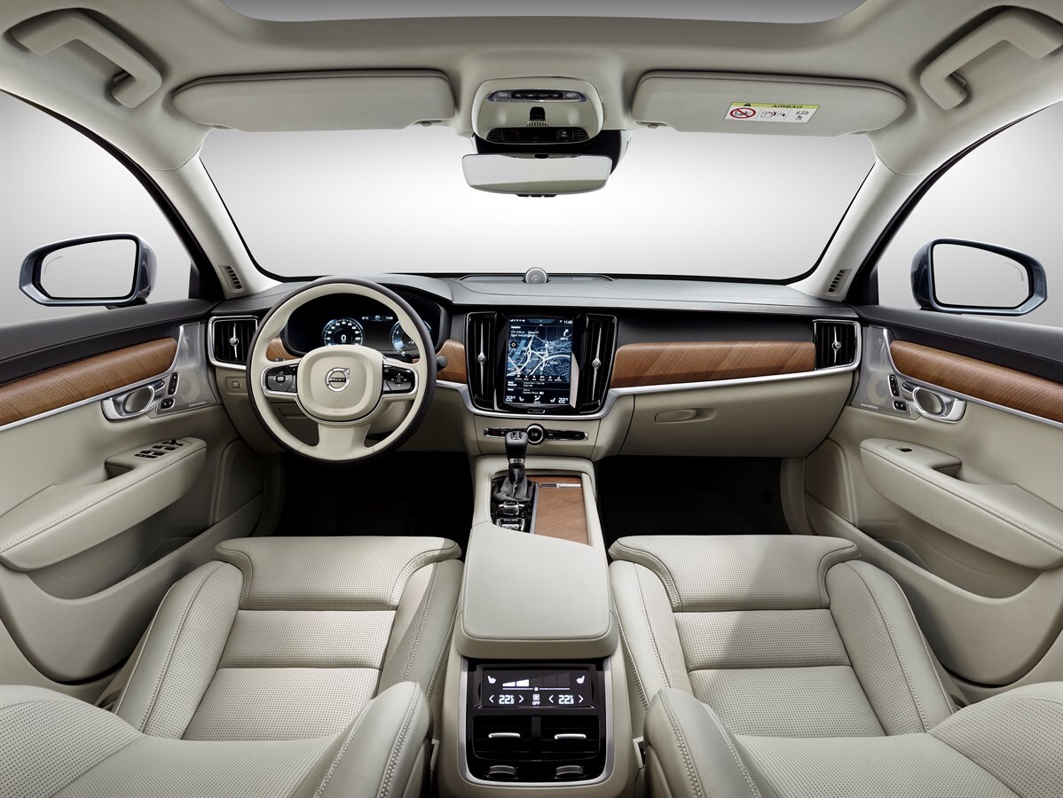 V90_Interior.jpg