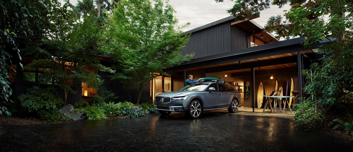 V90_Cross_Country_Lifestyle3.jpg