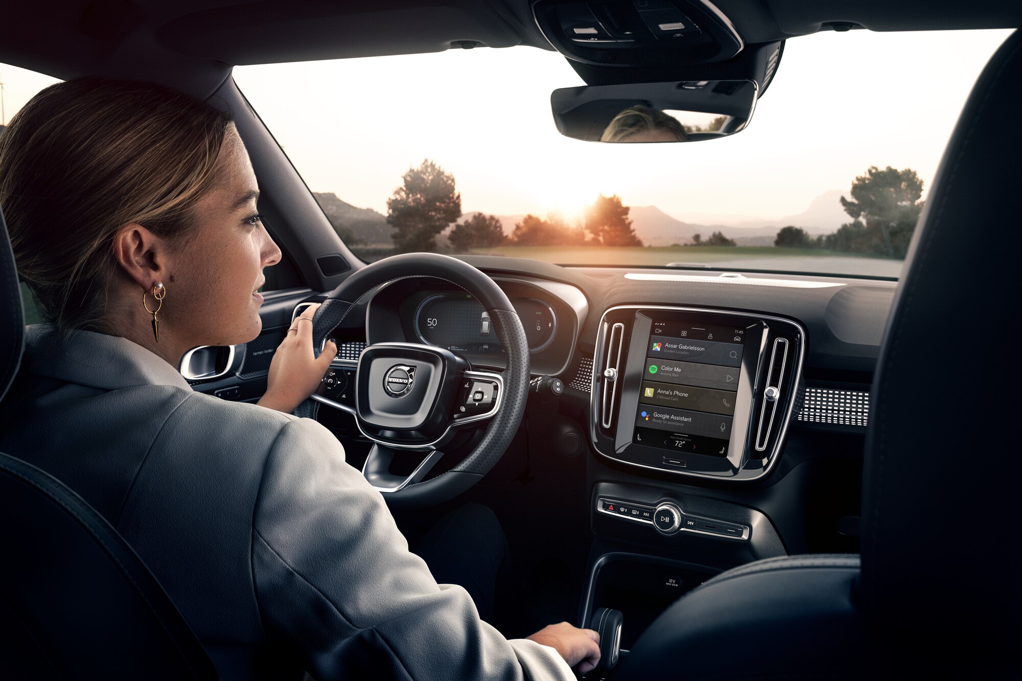 2021_XC40_Interior.png