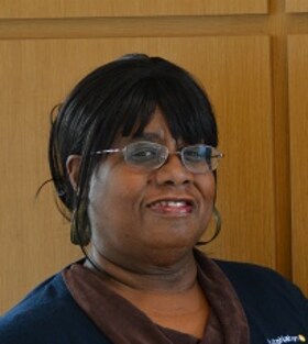 Staff member Wanda Carter from ID_29a101030d5d