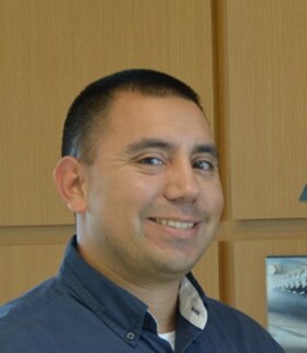 Staff member Tony Avila from ID_29a101030d5d