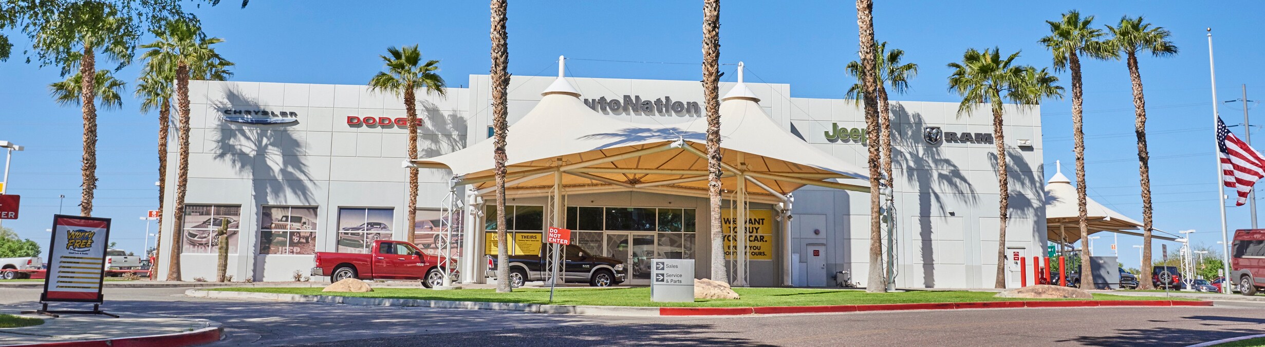 AutoNation Chrysler Dodge Jeep RAM North Phoenix.jpg