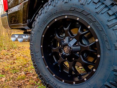 Rocky Ridge Custom Tire & Wheel Packages