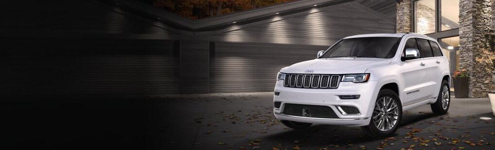 Bright White 2017 Jeep Grand Cherokee Summit.PNG