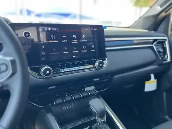 gmc canyon dashboard