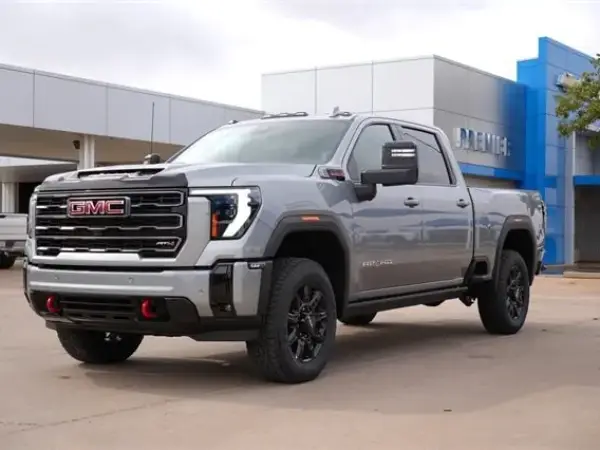 Sierra 2500 Exterior