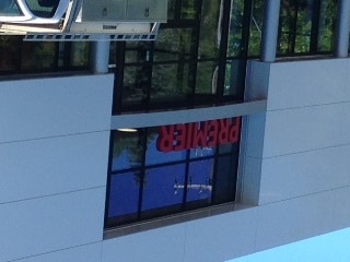 Kia Sign 2.JPG