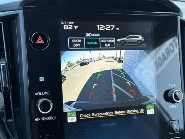 Subaru Crosstrek Wilderness screen
